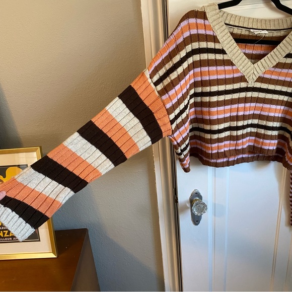 Urban Outfitters Y2K Mixed Stripe V-Neck Cropped Knit Sweater, Size Medium - Picture 6 of 9